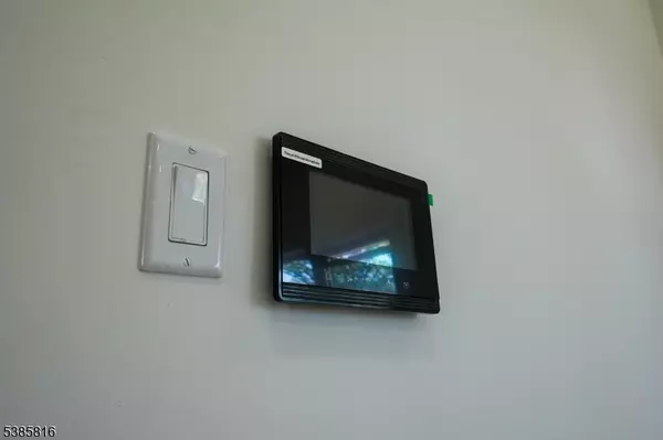 Newark City, NJ 07108,776 Bergen St Unit 1L