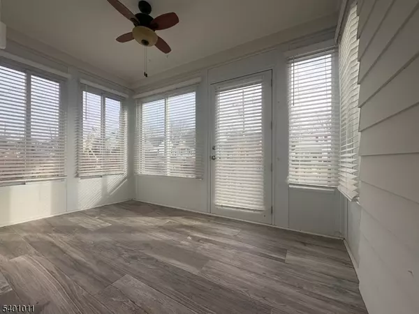 Somerville Boro, NJ 08876,18 S Clark Ave