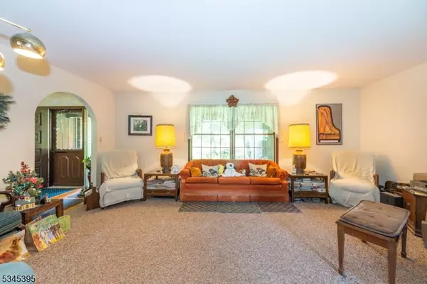 Stillwater Twp., NJ 07860,992 Stillwater Rd