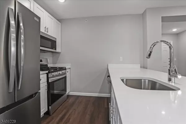 Bloomfield Twp., NJ 07003,224 Broad St #302