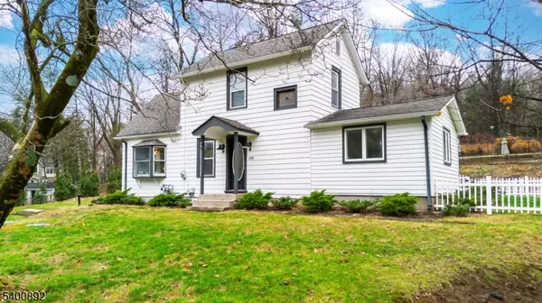 Franklin Lakes Boro, NJ 07417,390 Mountain Ave