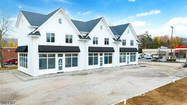 Oakland Boro, NJ 07436,445 Ramapo Valley Rd #3