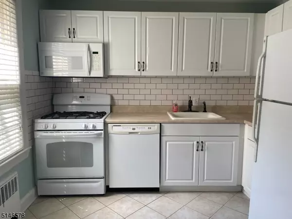 Cranford Twp., NJ 07016,46B Parkway Village