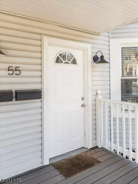 Montclair Twp., NJ 07042,55 Greenwood Ave #1