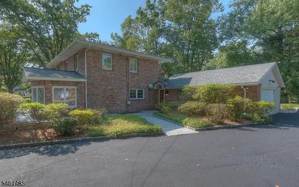 218 Devon Rd, Essex Fells Twp., NJ 07021