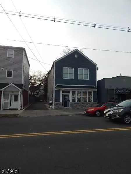 Westfield Town, NJ 07090,348 South Ave East