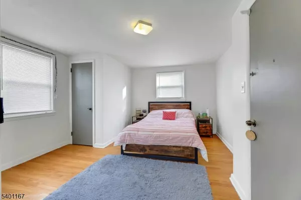 Clifton City, NJ 07011,188 Luddington Ave