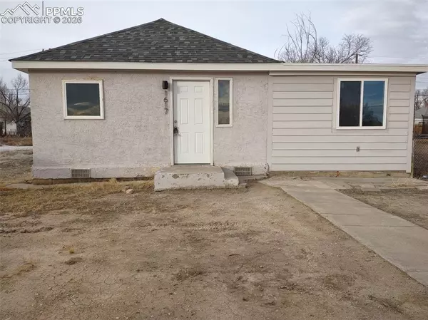 1617 W 16th ST, Pueblo, CO 81003
