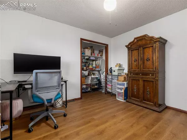 Pueblo, CO 81005,48 Regency BLVD #E