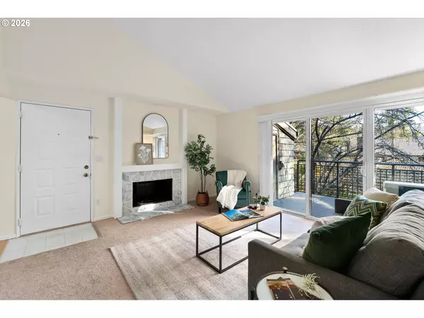 Lake Oswego, OR 97035,40 CRESTFIELD CT