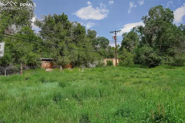 Colorado Springs, CO 80909,2118 E St Vrain ST
