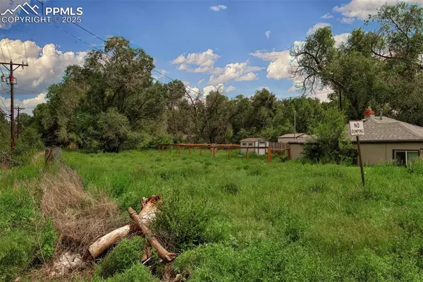 Colorado Springs, CO 80909,2118 E St Vrain ST