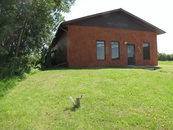 Innisfail, AB T4G 1S6,4303 and 4301 49 ST