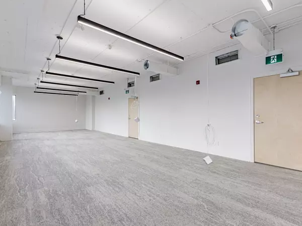 Toronto C06, ON M3H 5W1,345 Wilson AVE #201