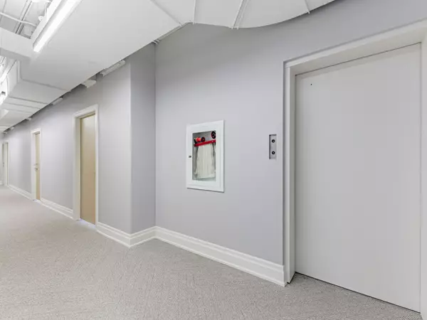 Toronto C06, ON M3H 5W1,345 Wilson AVE #201