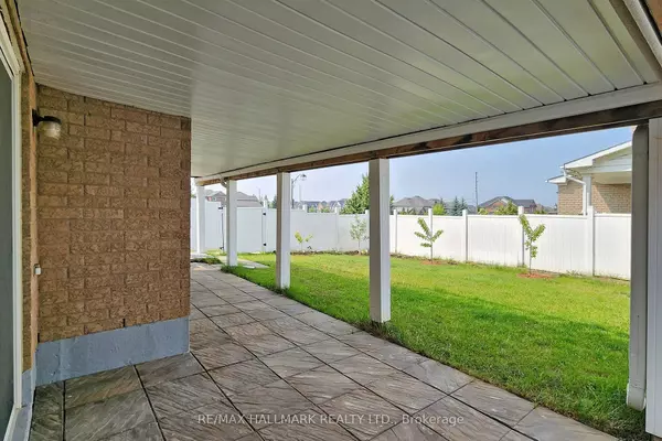 Oshawa, ON L1K 0L7,1052 Eagle Ridge DR #BSMT