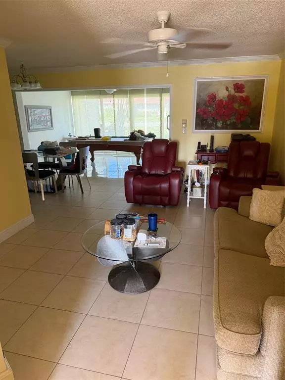 West Palm Beach, FL 33415,5780 W Fernley Dr #83