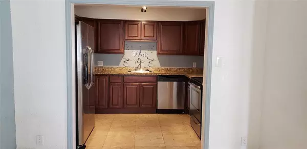 Fort Lauderdale, FL 33315,413 SW 16th St