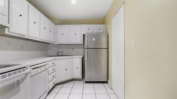 Oakland Park, FL 33309,3123 OAKLAND SHORES DR #D104