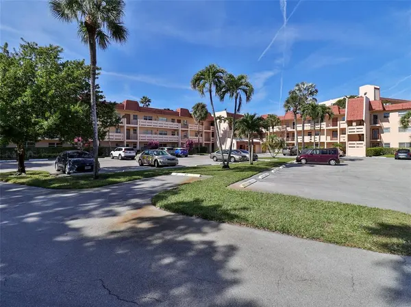 14721 Bonaire Blvd #309, Delray Beach, FL 33446