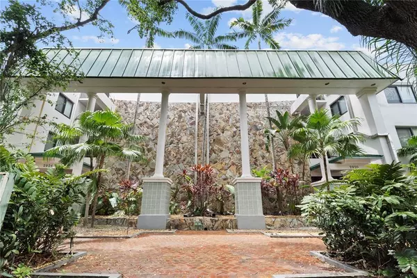 Miami, FL 33133,2924 Day Ave #N211