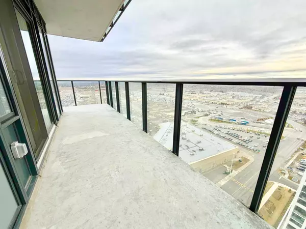 Vaughan, ON L4K 2M9,27 Korda Gate ##2209