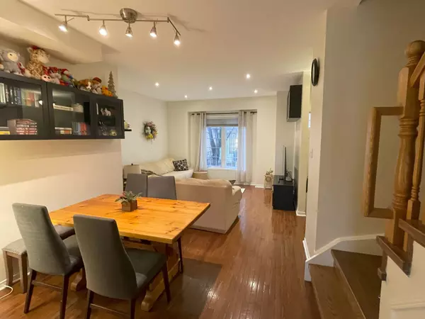 Richmond Hill, ON L4C 0M7,23 Observatory LN #58