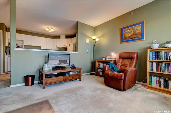 Regina, SK S4T 2A3,2203 Angus STREET #404