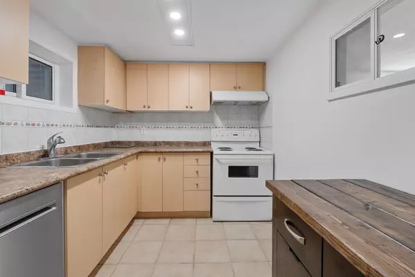 Mississauga, ON L4X 2W3,3081 Nawbrook RD #Basement