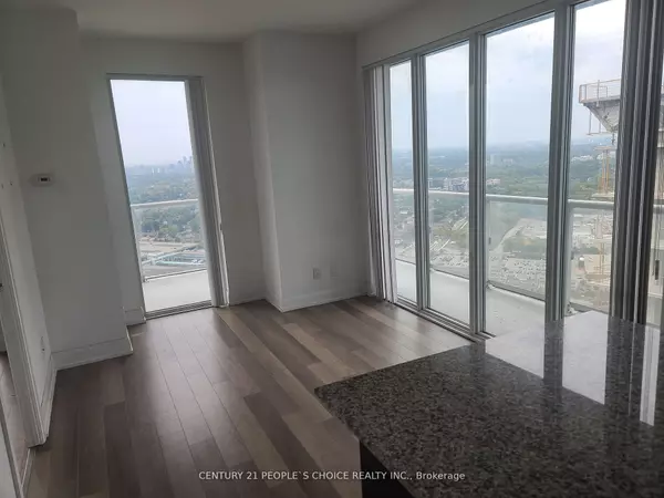 Toronto W06, ON M8V 0C5,56 Annie Craig DR #4807