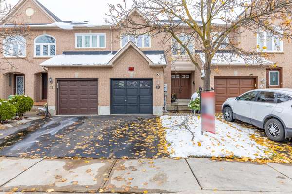 49 Goldenlight CIR #32, Brampton, ON L6X 4N6
