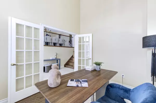 Mississauga, ON L5M 0V8,3146 Southwind RD