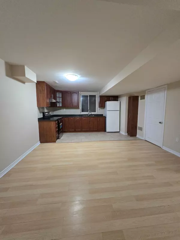 Brampton, ON L6P 2X7,12 Fieldview DR