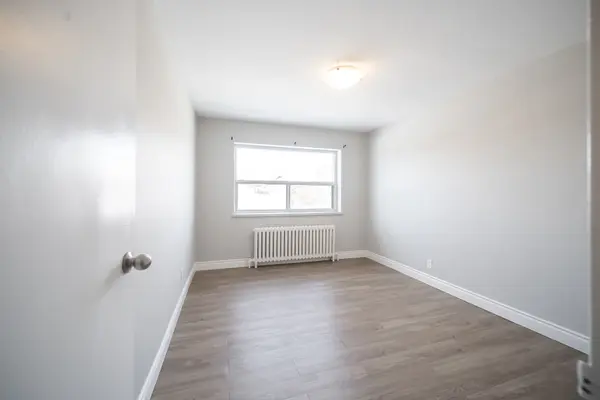 Burlington, ON L7R 1Z2,2035 Prospect ST #45