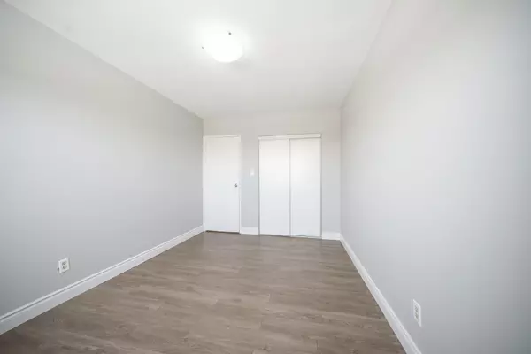 Burlington, ON L7R 1Z2,2043 Prospect ST #45