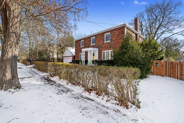 Cobourg, ON K9A 1N1,135 Queen ST