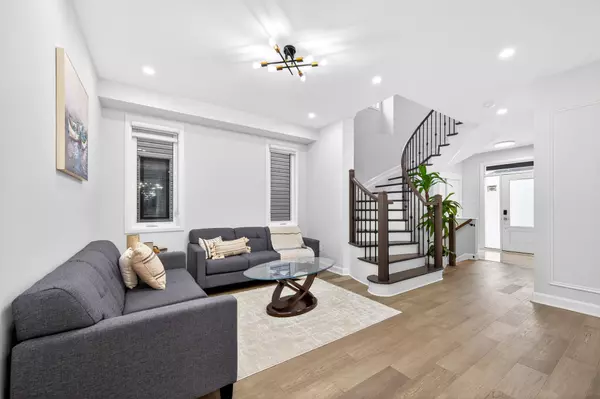 Orleans - Cumberland And Area, ON K4A 1K7,232 Aquarium AVE