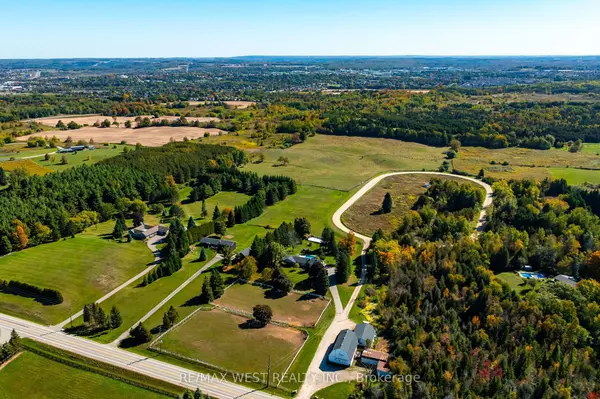 Mono, ON L9W 6K2,246044 County Rd 16 RD