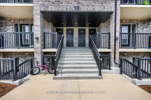 1989 Ottawa ST S #18E, Kitchener, ON N2E 0G7