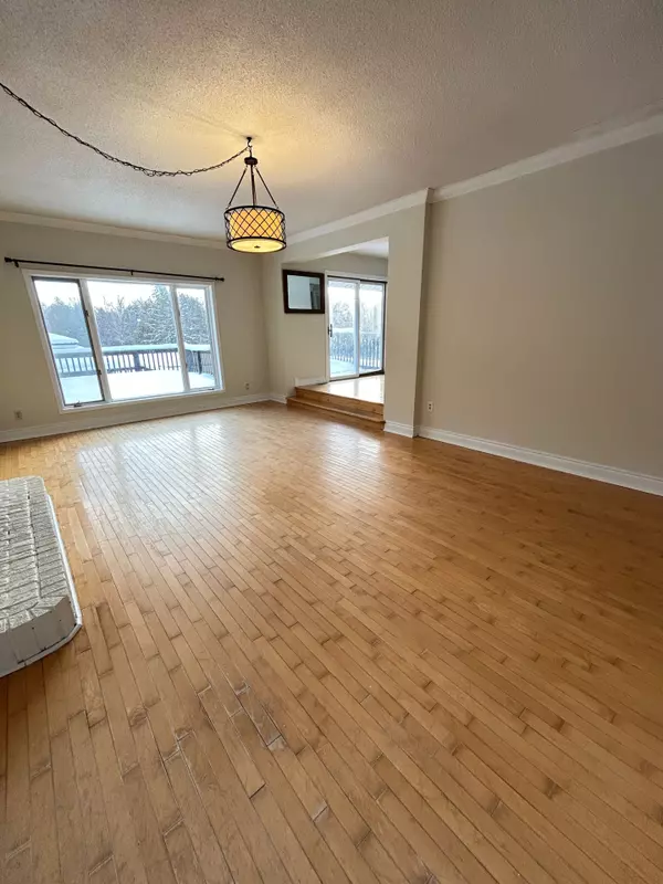 Havelock-belmont-methuen, ON K0L 1Z0,441 Baker RD