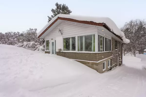 Muskoka Lakes, ON P0B 1P0,2505 Windermere RD #2