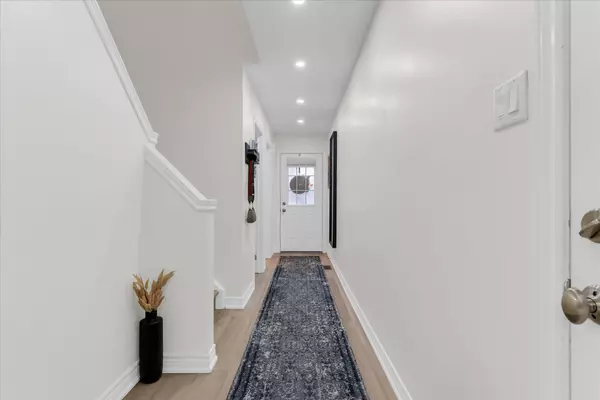 Hamilton, ON L0R 1C0,10 Pumpkin Pass N/A #6