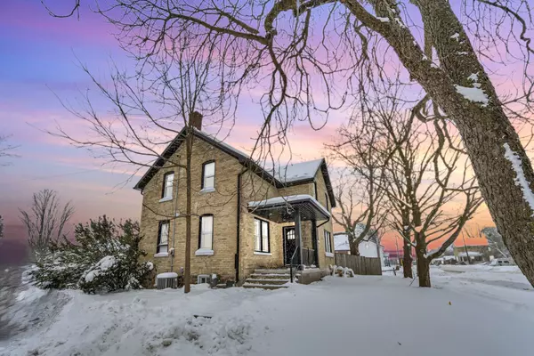 East Zorra-tavistock, ON N0B 2R0,73 Hope ST E