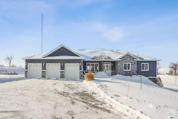 East Garafraxa, ON L9W 7A8,151116 12th Line