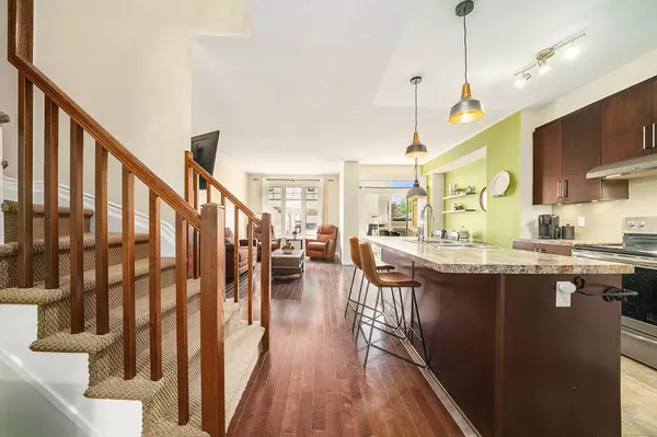 Barrhaven, ON K2J 5V5,203 Brambling WAY