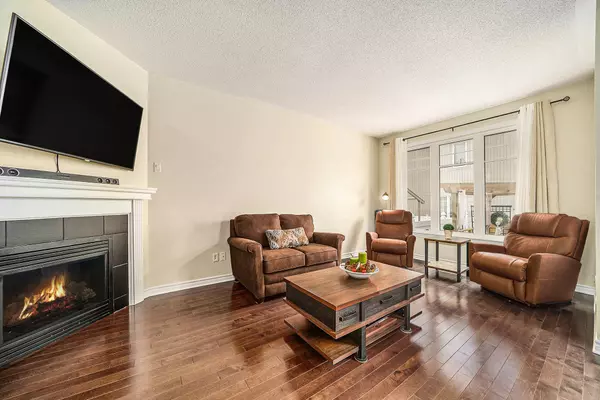 Barrhaven, ON K2J 5V5,203 Brambling WAY