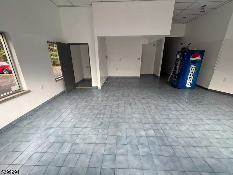 Washington Twp., NJ 07865,420 State Route 57