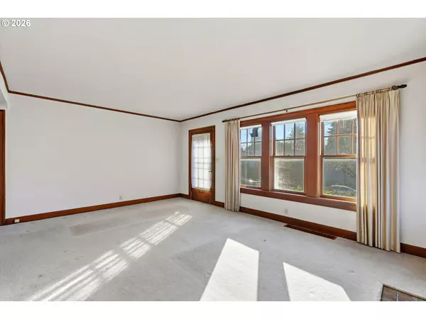 Portland, OR 97214,2605 SE GRANT ST