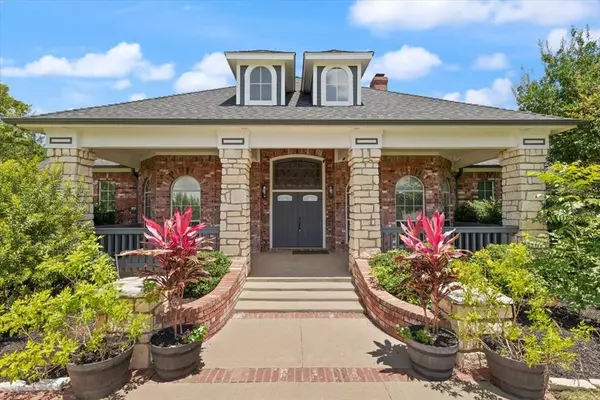 Arlington, TX 76015,2907 Monties Lane