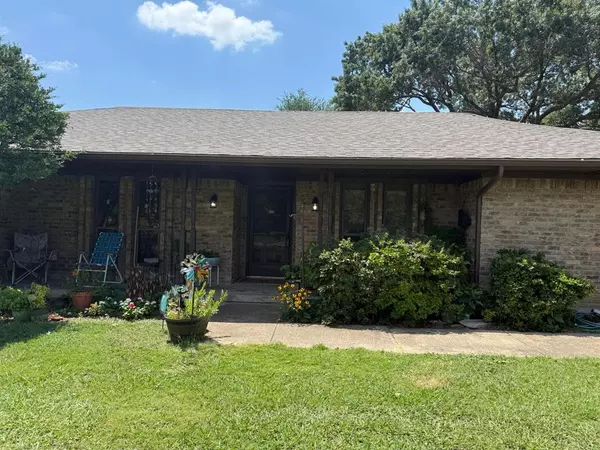 Murphy, TX 75094,322 Willow Wood Street